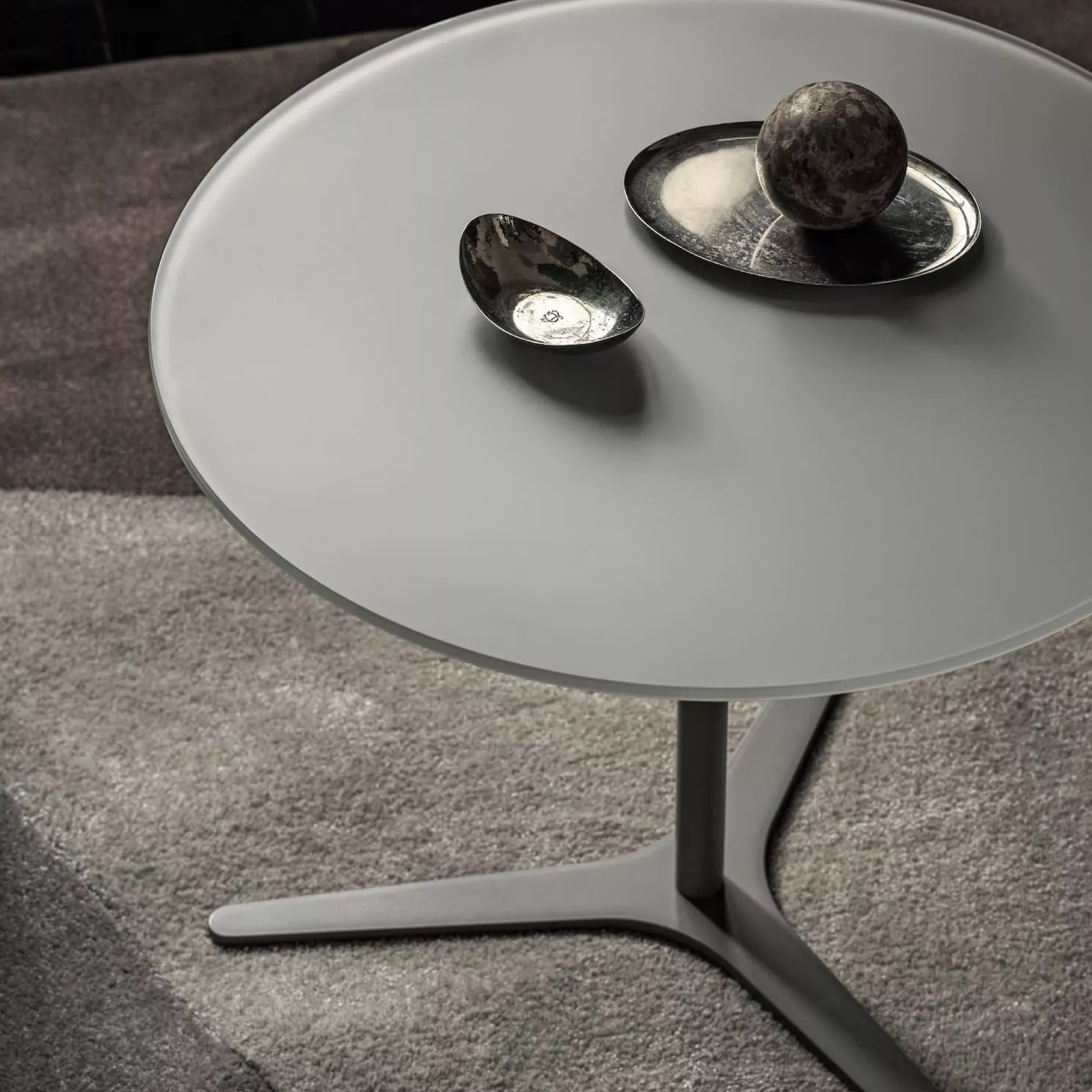 Elica Side Table